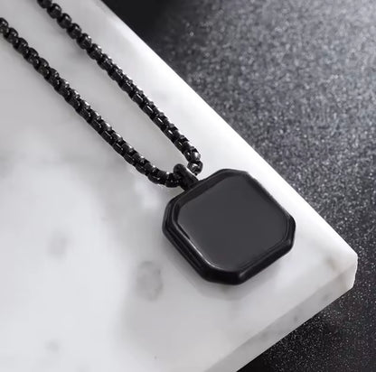 SQUARE BLACK