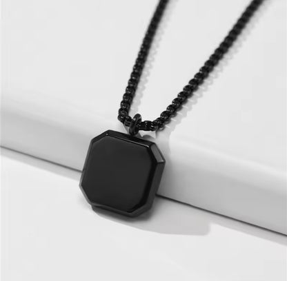 SQUARE BLACK